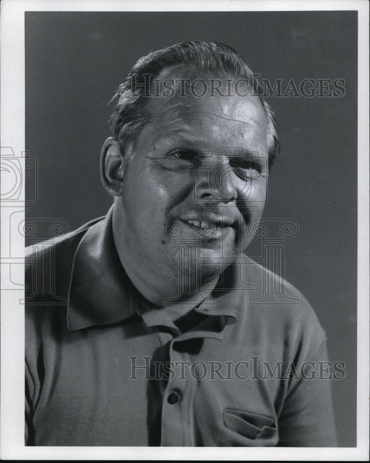 1973, Ronald Bernstein, Candidate Valley View Council - cvb18504 - Historic Images