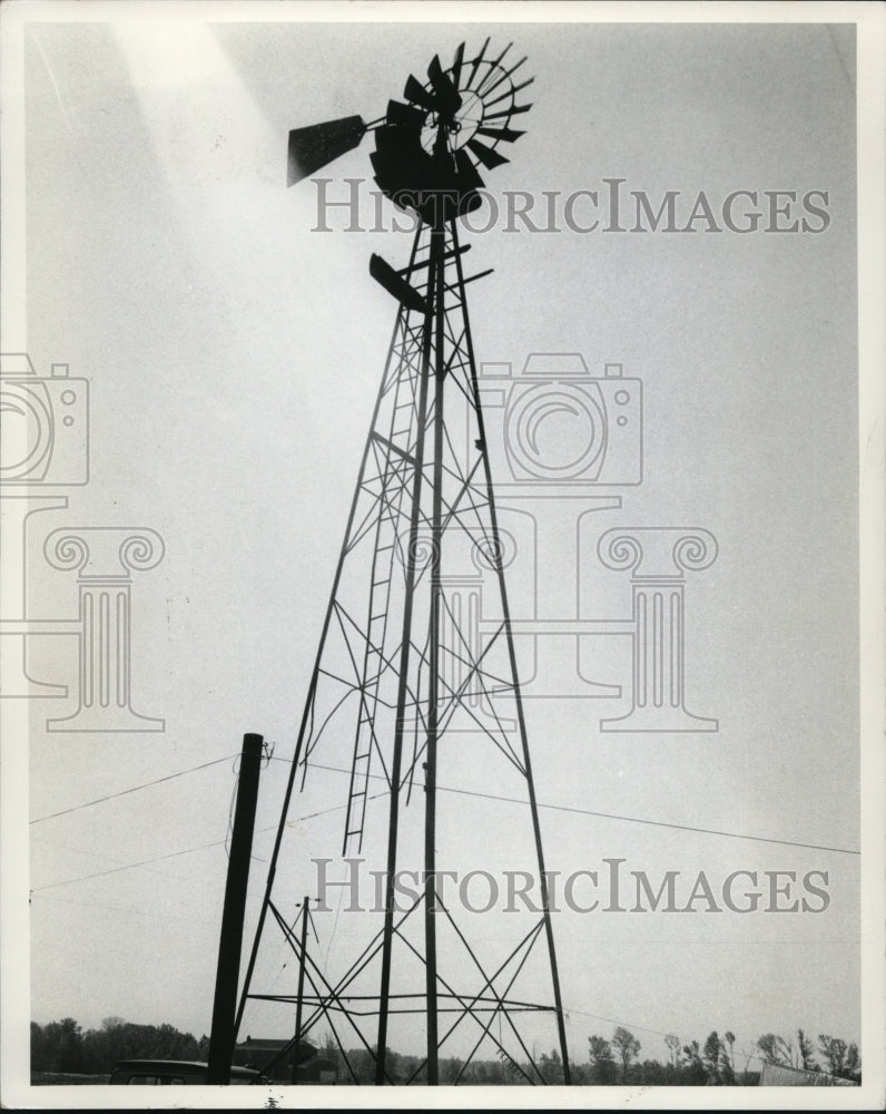 1970 Press Photo Windmills in Cleveland - cvb18555 - Historic Images