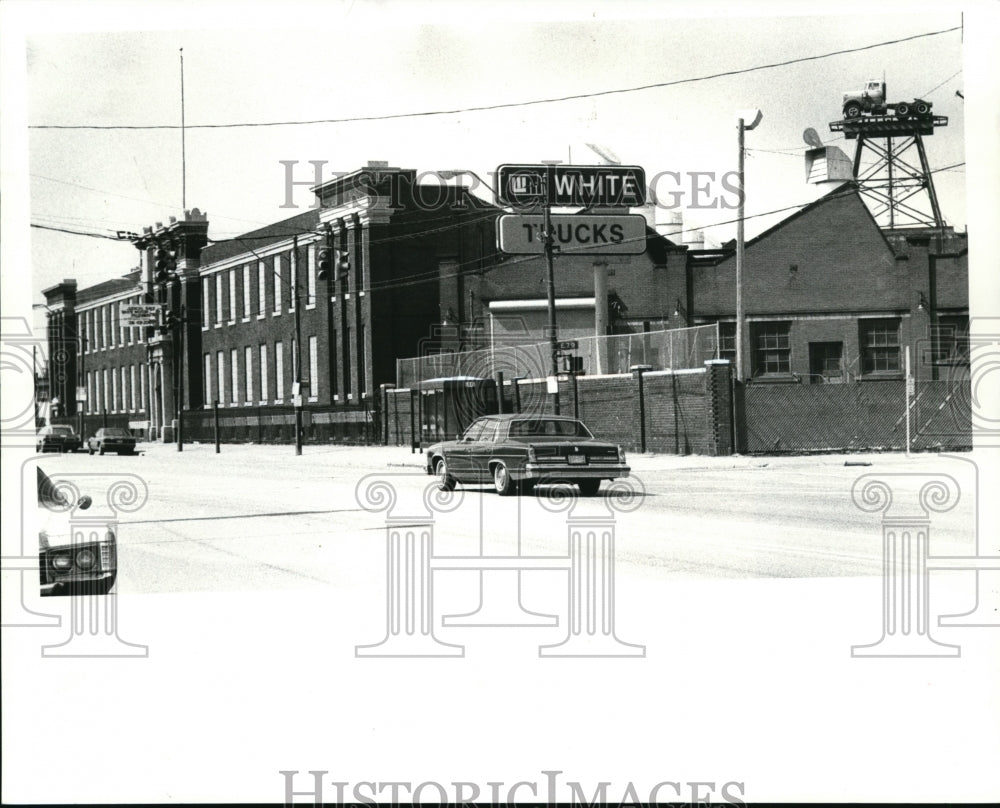 1983 Press Photo White Motor Corp. - cvb18570 - Historic Images