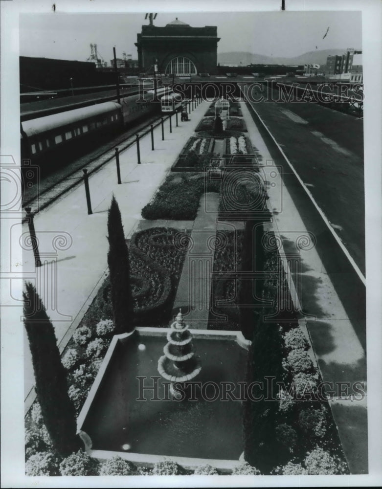 Press Photo Chattanooga Choo Choo - cvb18784 - Historic Images