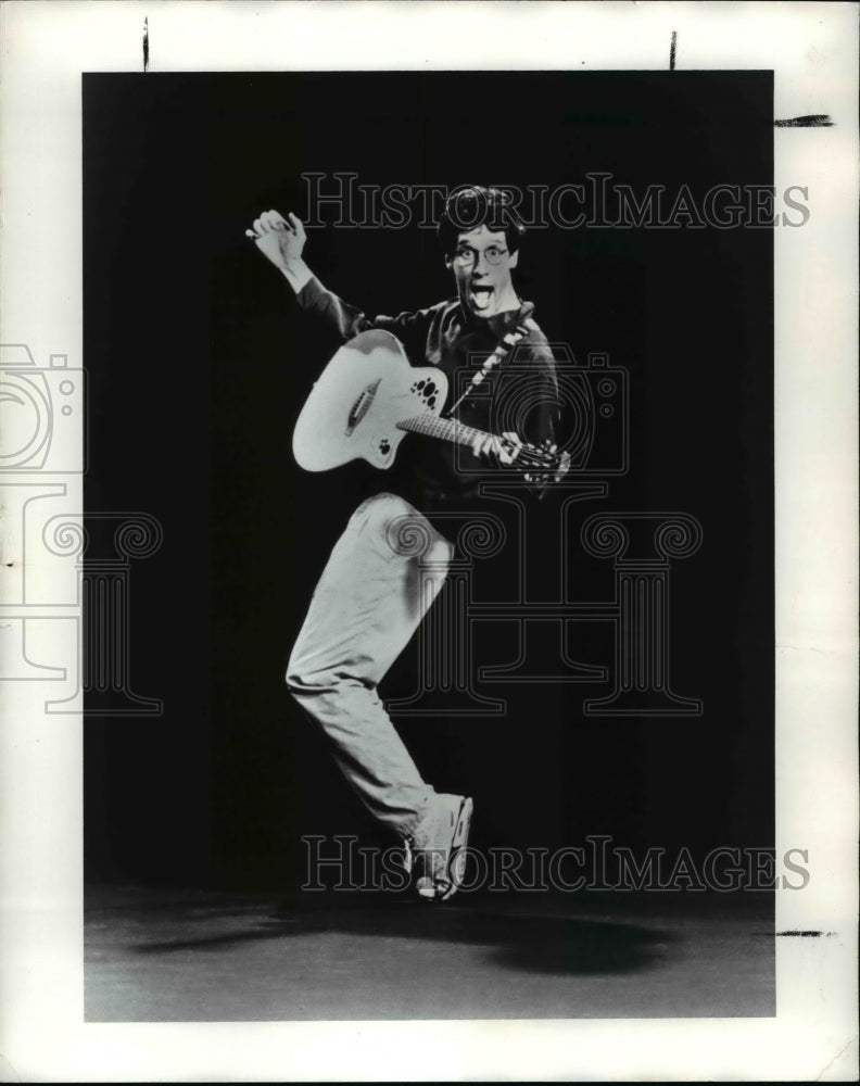 Press Photo Billy B., The Natural Science Song and Dance Man - cvb18824 - Historic Images