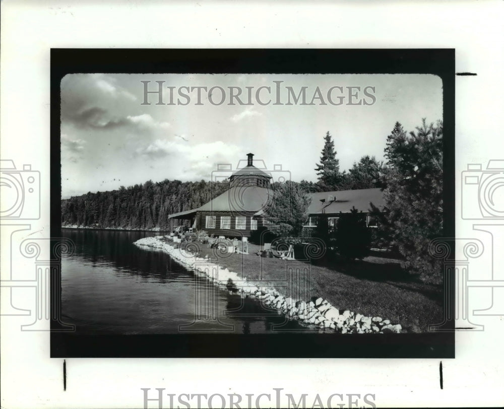 1985 Press Photo Algonquin Provincial Park, Arowhon Pines Lodge-Canada Ontario - Historic Images