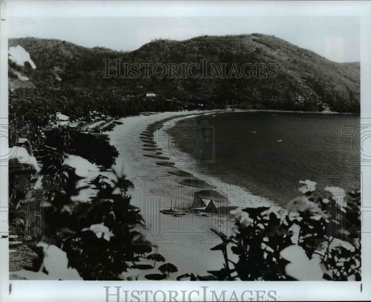 Press Photo Ixtapa, Mexico - cvb19338 - Historic Images