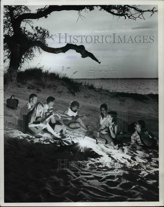 1968 Press Photo Beaches - cvb19407 - Historic Images