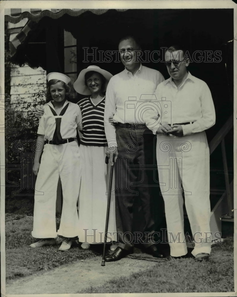 1931 Press Photo Gov. Franklin Roosevelt &amp; Hosts on a Fishing Expedition-Historic Images