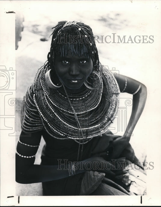 1985 Press Photo A girl from Kenya - cvb20334 - Historic Images