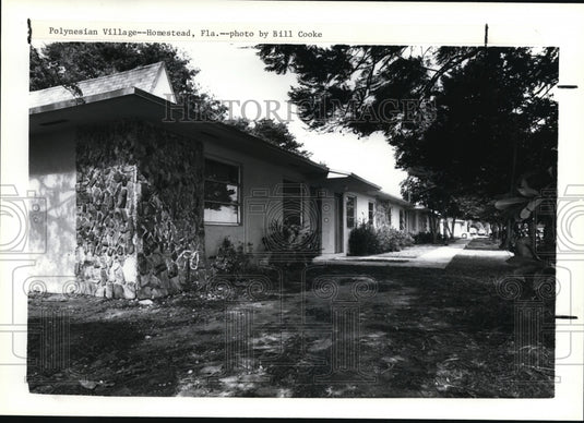 1990, U.S. Housing and Urban Development. - cvb20888 - Historic Images