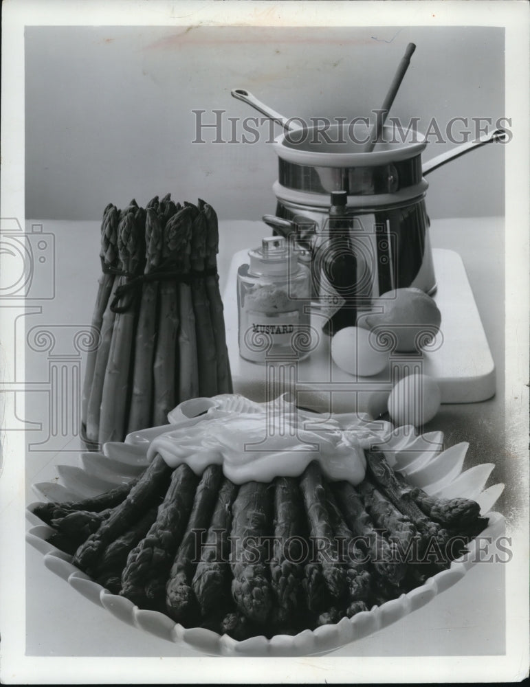 1964, Asparagus - cvb21026 - Historic Images