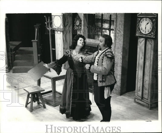 1976 Press Photo Janet Alcorn & James Shrader in The Spanish Hour - cvb21200 - Historic Images