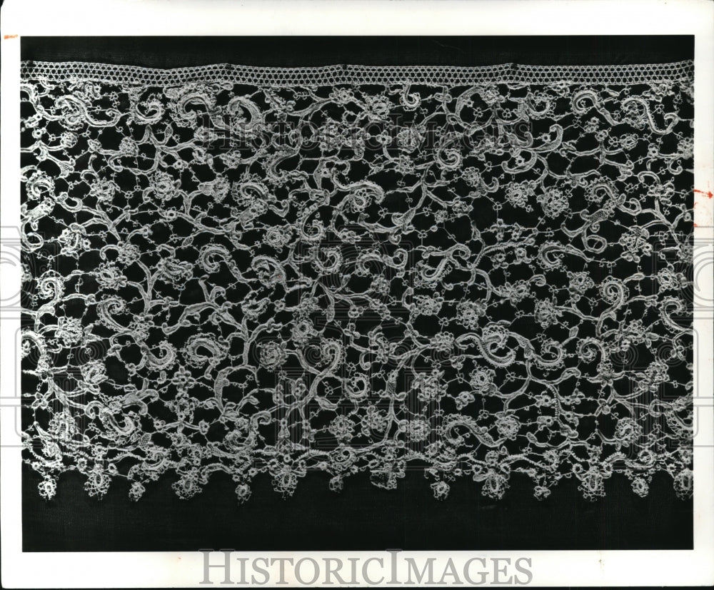 1978, 17th-century Venetian roseline lace at Cleveland Museum of Art - Historic Images