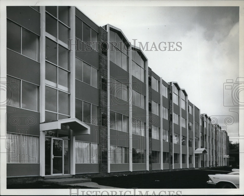 1964 Bonnieview Towers Apartment, Lakewood-Historic Images