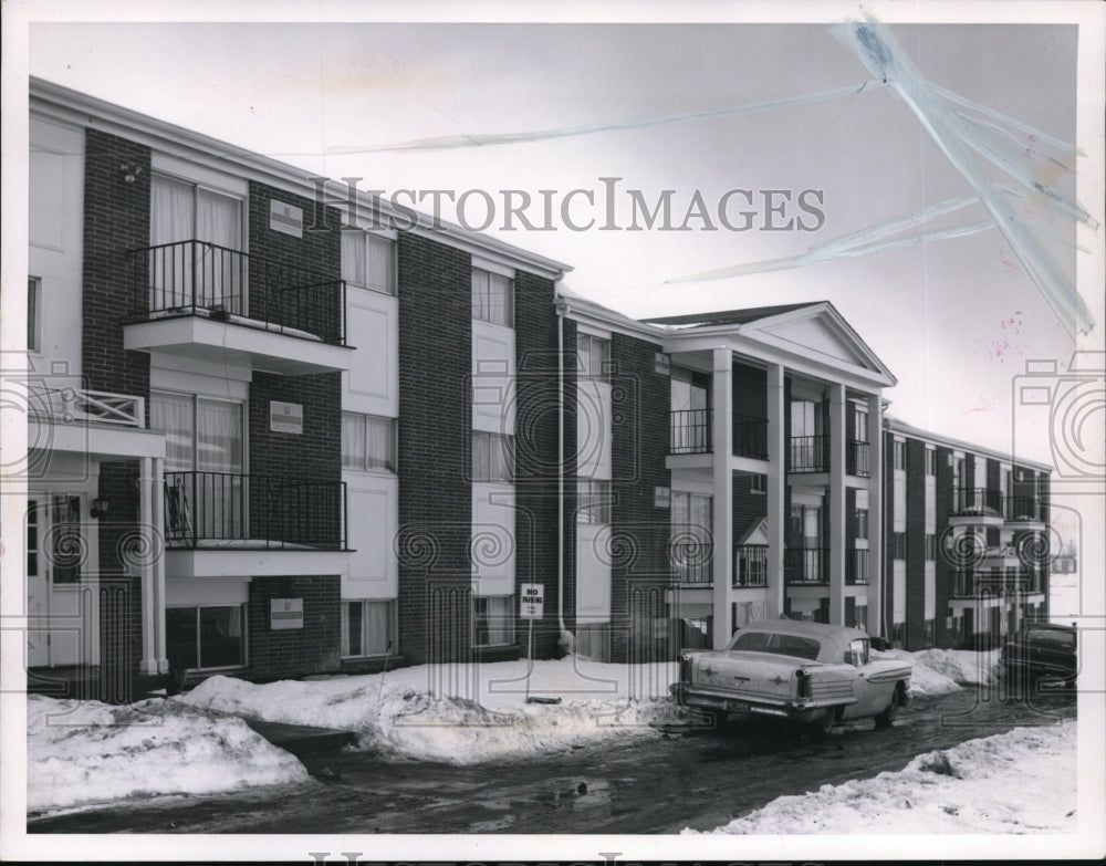 1964 Beacon Hill Apartments-Warrensville-Historic Images