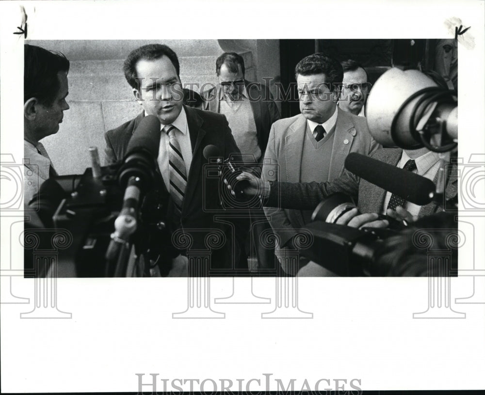 1984 Press Photo Cleveland Police labor Unions - cvb21317 - Historic Images