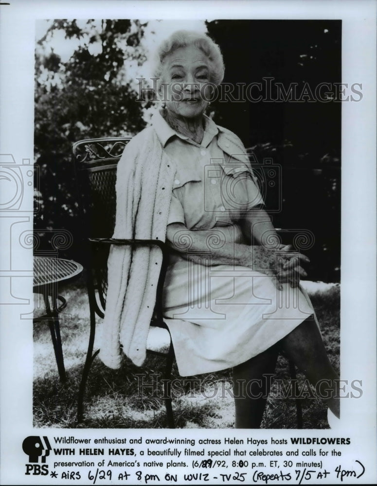 1992 Press Photo Helen Hayes hosts &quot;Wildflowers With Helen Hayes,&quot; on PBS. - Historic Images