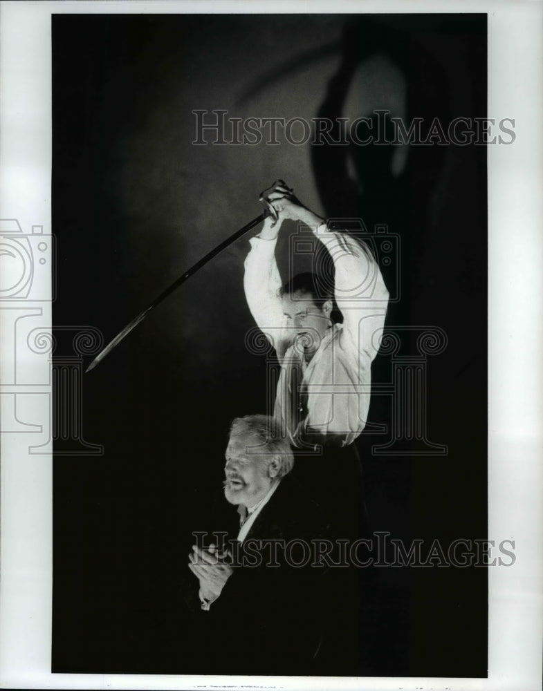 1993 Press Photo Scene from Hamlet by WIlliam Shakespeare. - cvb22553 - Historic Images