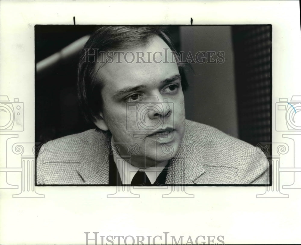 1984 Press Photo Dr. James E Mace - cvb22599 - Historic Images