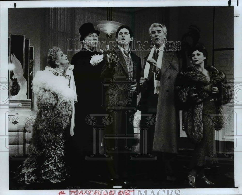 1989 Press Photo The Operatic Hilarity of "LEND ME A TENOR" - cvb22751 - Historic Images