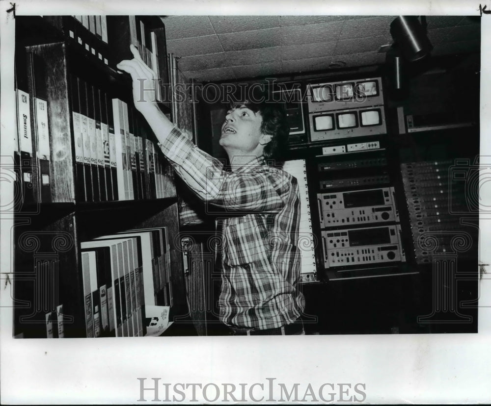 1984 Press Photo Video recorders and cassettes - cvb22822 - Historic Images