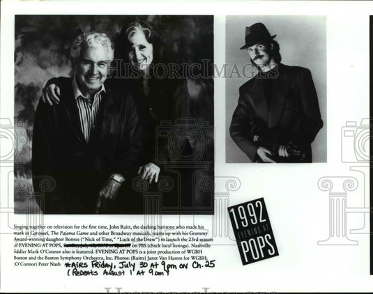 Press Photo Singing together on television for hte first time - cvb23001 - Historic Images
