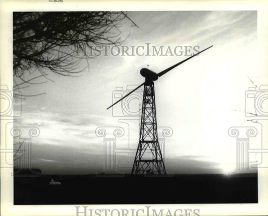 1979, Windmills - cvb23026 - Historic Images