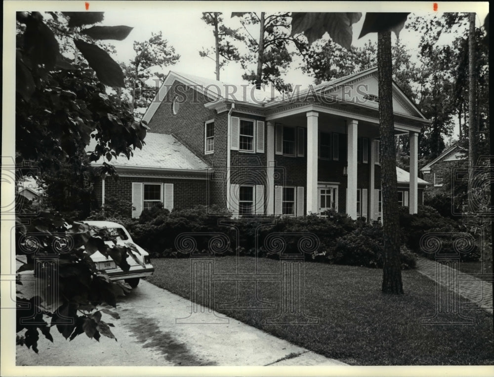 1981 Press Photo House of tragedy Columbia SC Teenage twin sons die. - Historic Images