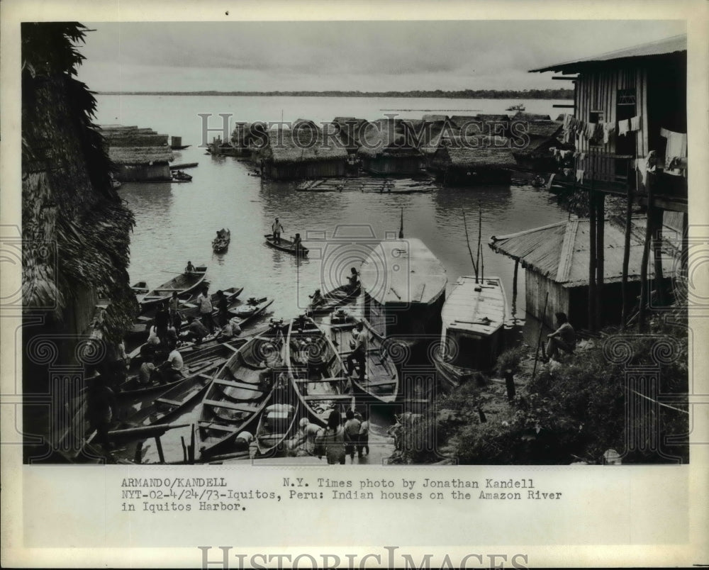 1973 Press Photo Indian houses on the Amazon River in Iquitos Harbor, Peru - Historic Images