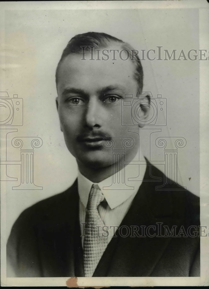 1929 Press Photo Prince Henry, third son of King George of England, injured - Historic Images