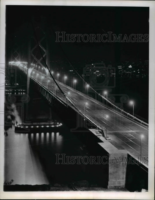 1962 Press Photo Night life San Francisco Bay Bridge - cvb23802 - Historic Images