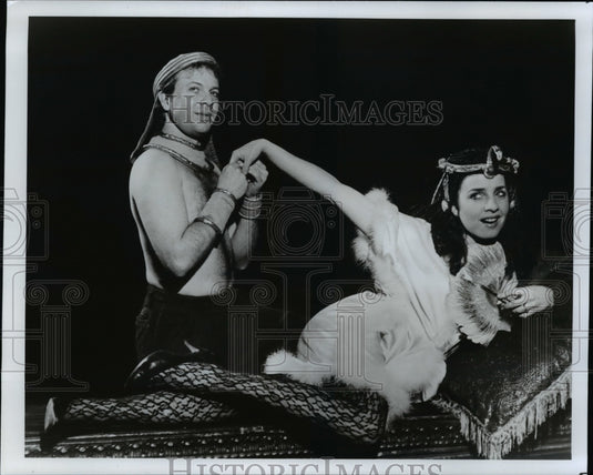 1989, "Songs of Paradise" with Avi Hoffman and Eleanor Reissa - Historic Images