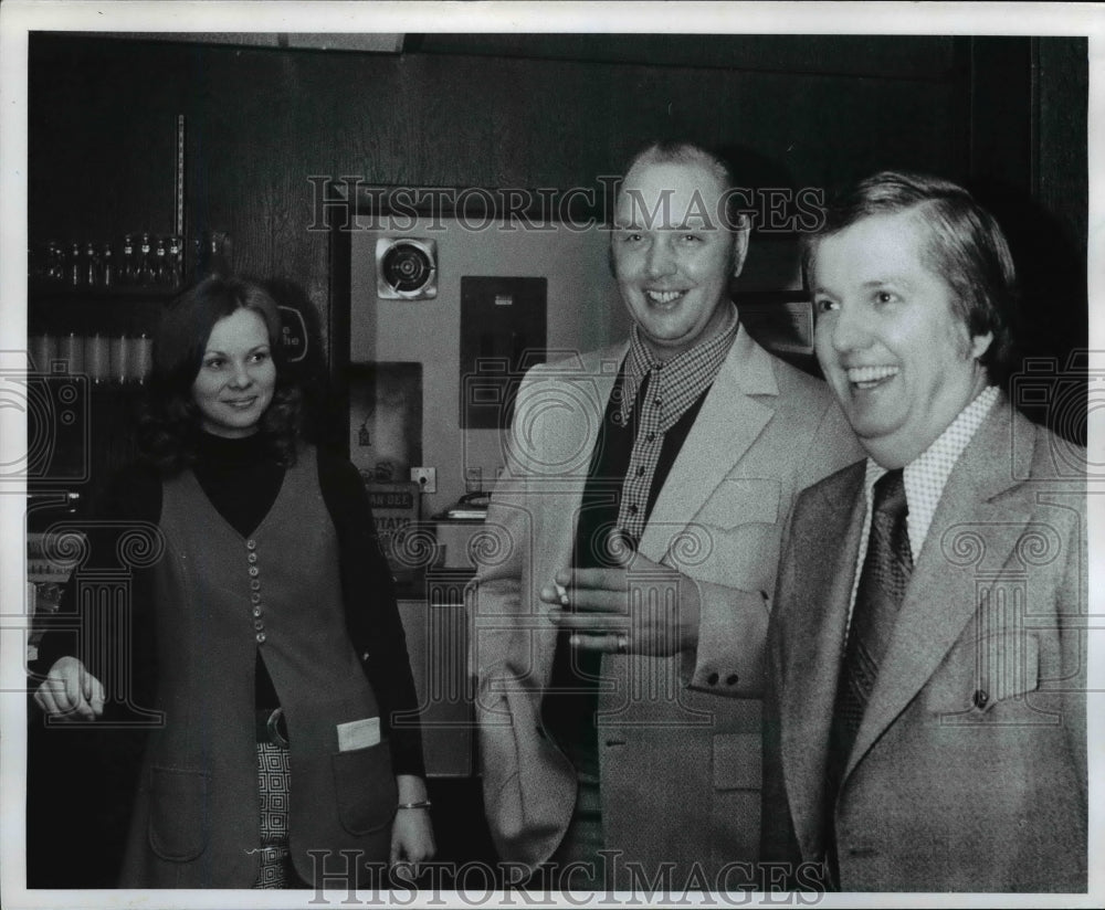 1972 Press Photo Mrs. Donna Suegan, William Weber &amp; Mike Manocchio in Happy - Historic Images