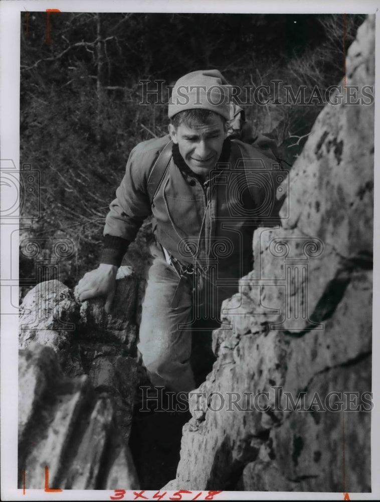 1964 Kurt Jenny-mountain climbing-Historic Images