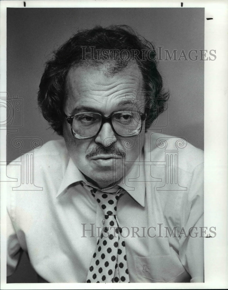 1989 Press Photo Dr. Michael Baden-author of Unnatural Death - cvb24720-Historic Images