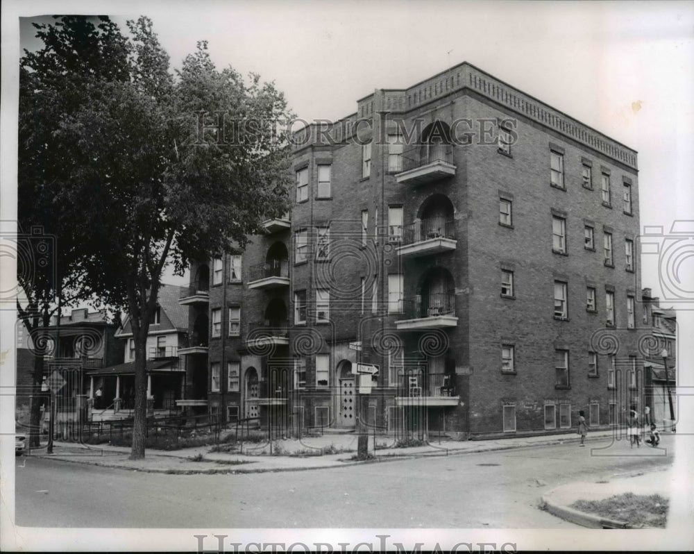 1965, Apartment 1579-81 Campbell - cvb24869 - Historic Images