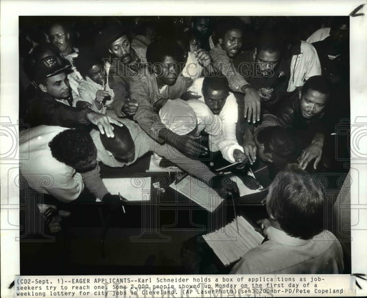 1987, Employment - cvb24901 - Historic Images