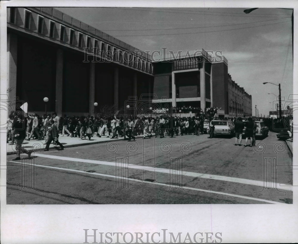 1970,: Cleveland State University Riots and Demonstrations - Historic Images