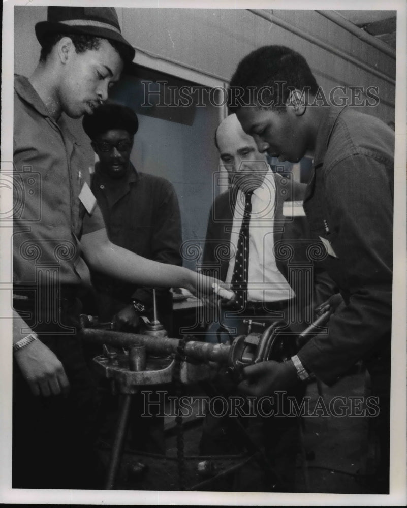 1969 AIM JOBS and FCM trade training-Historic Images