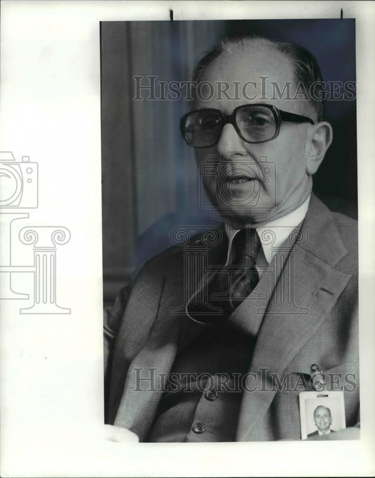 1984 Press Photo Maurice Struchen, chairman of executive committee of Society - Historic Images
