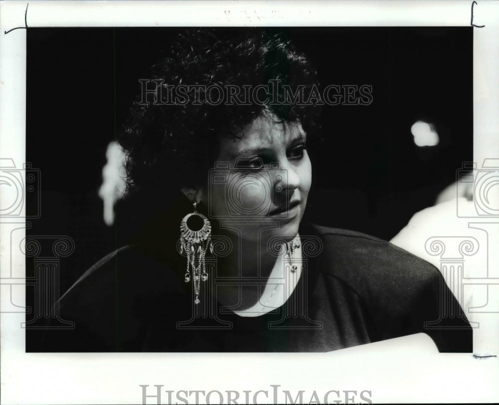 1989 Press Photo Victoria Bussert, Dirctor of JLTF production, Threepenny Opera - Historic Images