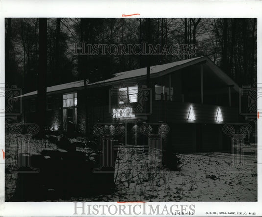 1970 Press Photo Exterior Christmas lighting in Nela Park, Ohio. - cvb25971 - Historic Images