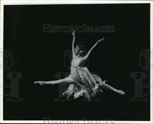 1989 Press Photo Ann Shaheen in Heinz Poll's "A Faerie-tale," Ohio Ballet - Historic Images