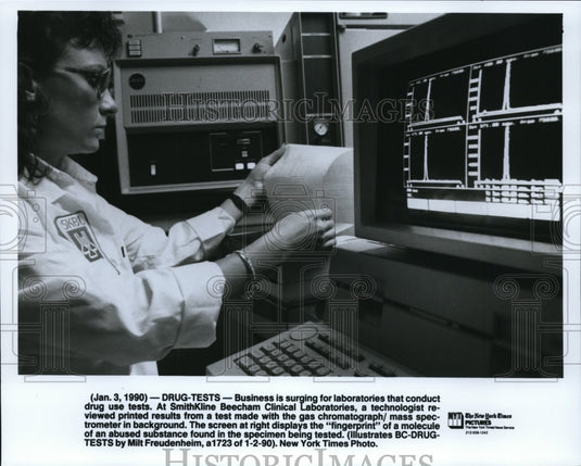 1990 Press Photo SmithKline Beecham Clinical Laboratories - cvb26434 - Historic Images