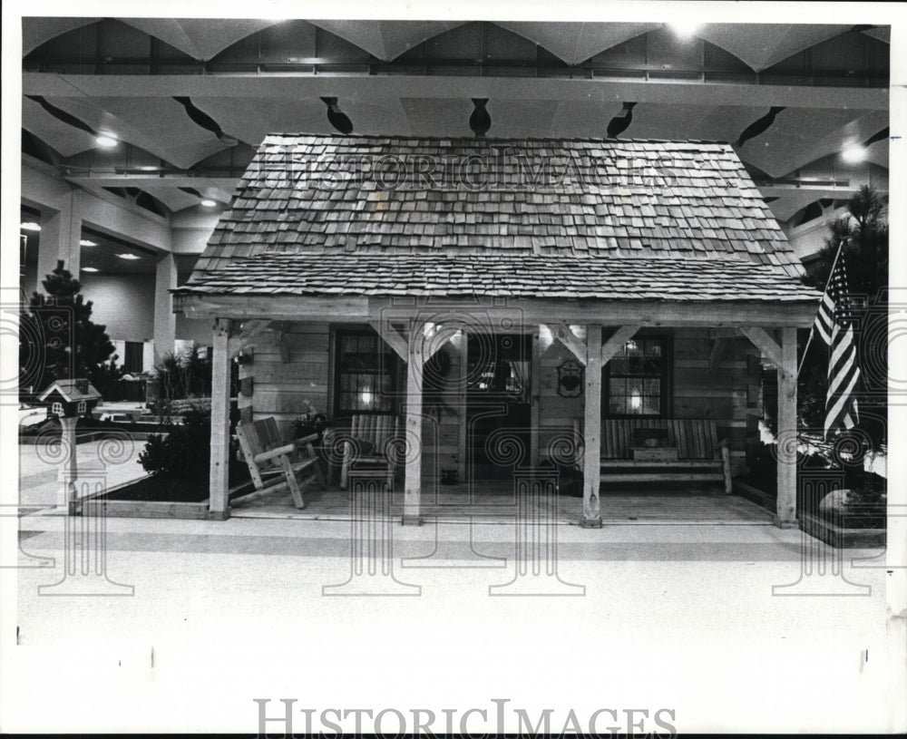 1988 Press Photo Home and Garden Show - cvb26495 - Historic Images