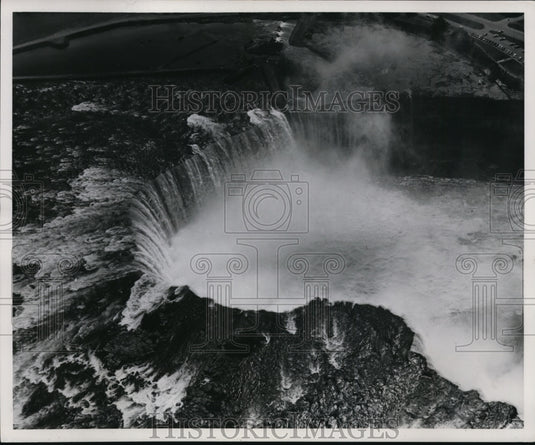 1962, Horseshoe Falls of the Niagara River - cvb26549 - Historic Images
