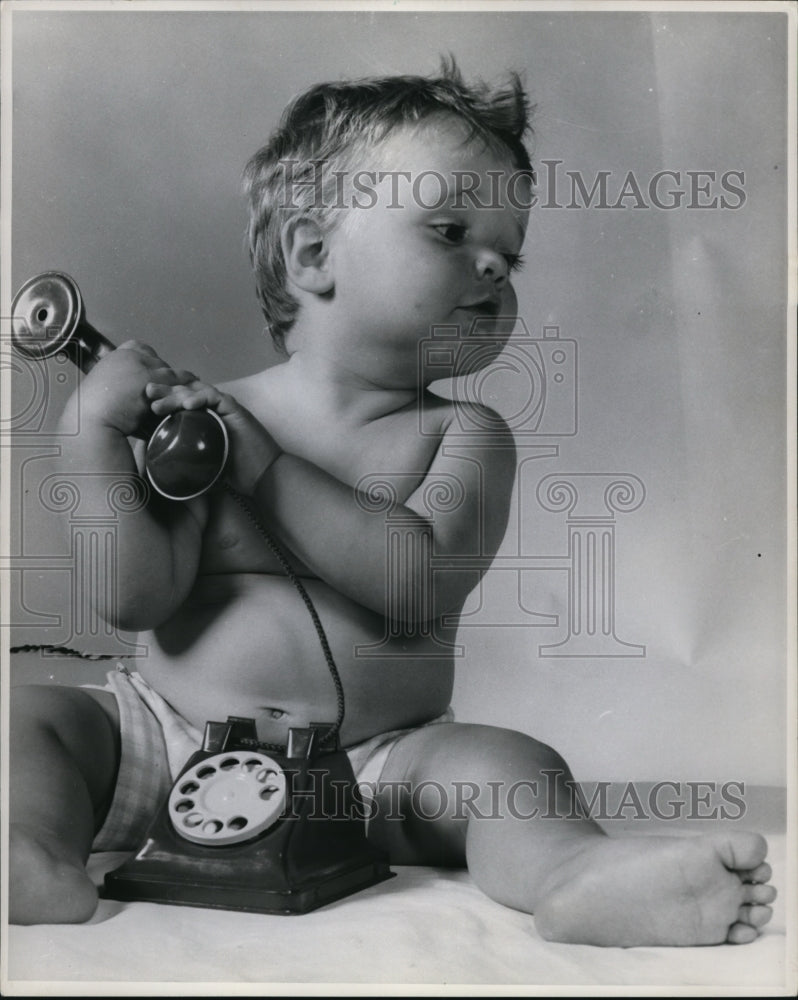 1961, Baby - cvb26564 - Historic Images