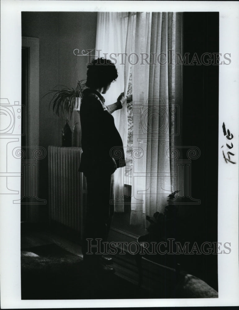 1981 Press Photo Unmarried pregnancy - cvb26676 - Historic Images