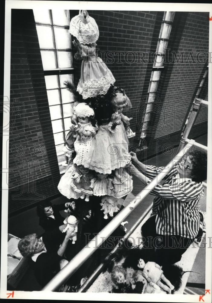 1981 Press Photo Salvation Army Christmas - cvb26714 - Historic Images