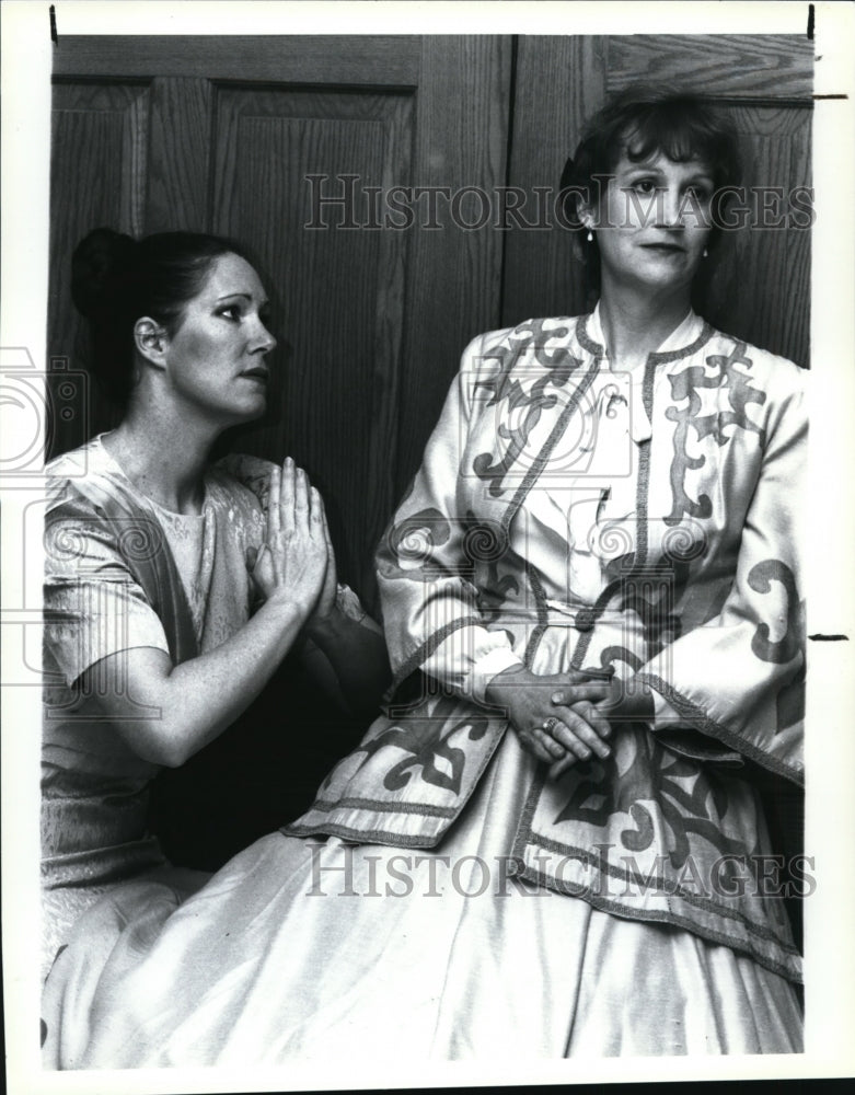 1991 Press Photo The King and I Plays - cvb27182 - Historic Images