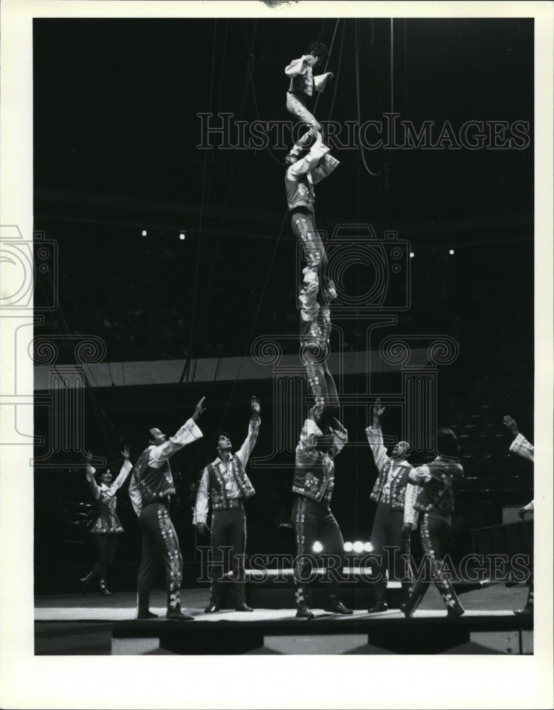 1982 Press Photo Ringling Bros. Barnum &amp; Bailey Circus. - cvb27309 - Historic Images