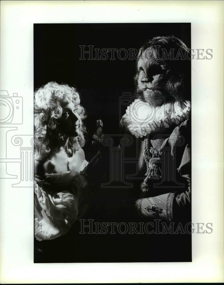 1988 Press Photo Beauty and the Beast-play - cvb27502- Historic Images