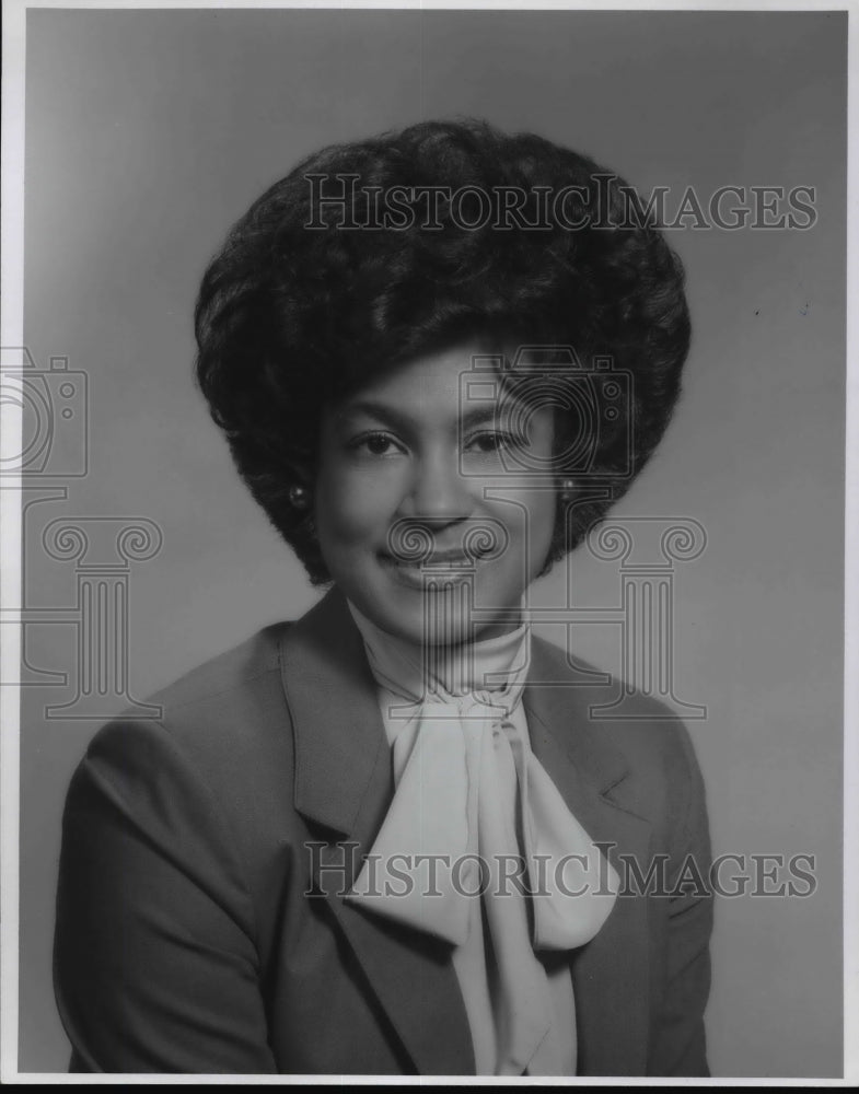 1983 Press Photo Ms. Sandra M. Johnson, President of Women's City Club - Historic Images